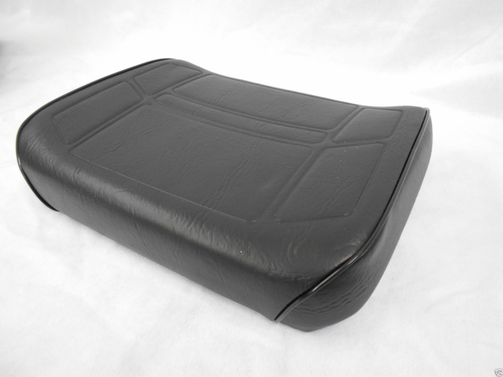 KUBOTA SEAT REPLACEMENT CUSHION SET ZD21, ZD25, ZD28, ZG20, ZG23 ZERO
