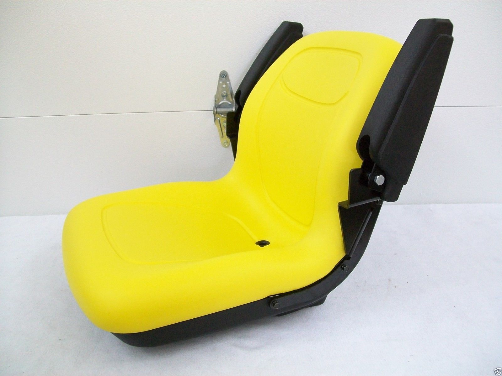 SEAT FOR JOHN DEERE X300, X300R, X310, X320, X330, X340, X350, X360