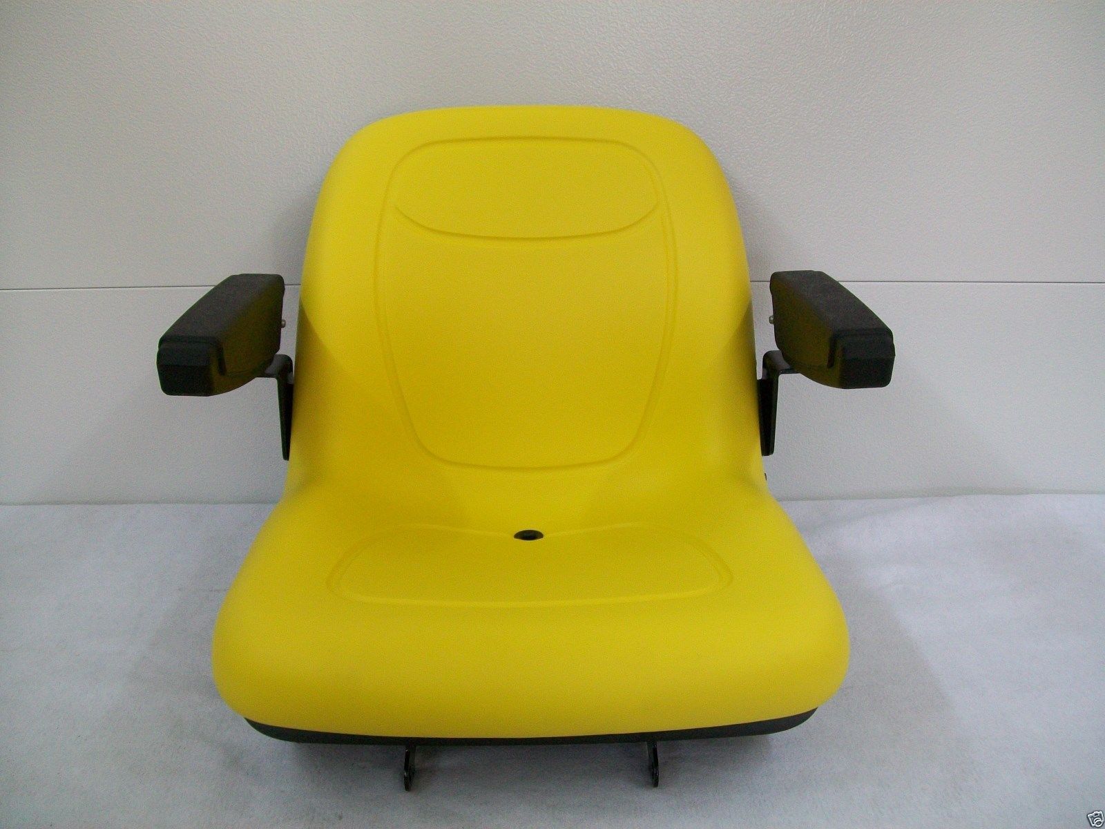 ARM REST KIT FOR JOHN DEERE 1023E, 3032E, 3038E, 3203 COMPACT TRACTORS