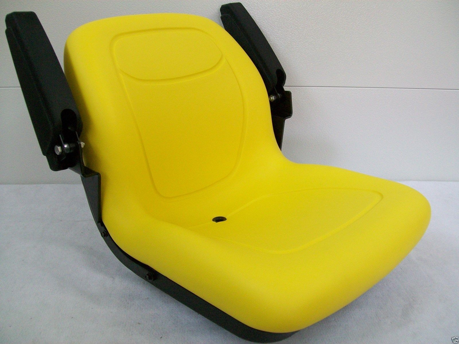 High Back Yellow Seat Fits 650 750 850 950 1050 John Deere 1050 John Deere Compact Tractor Jp
