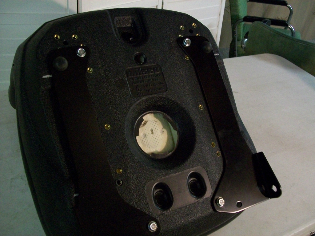 SEAT FOR FORD NEW HOLLAND TC COMPACT TRACTORS, TC18, TC21, TC25, TC29