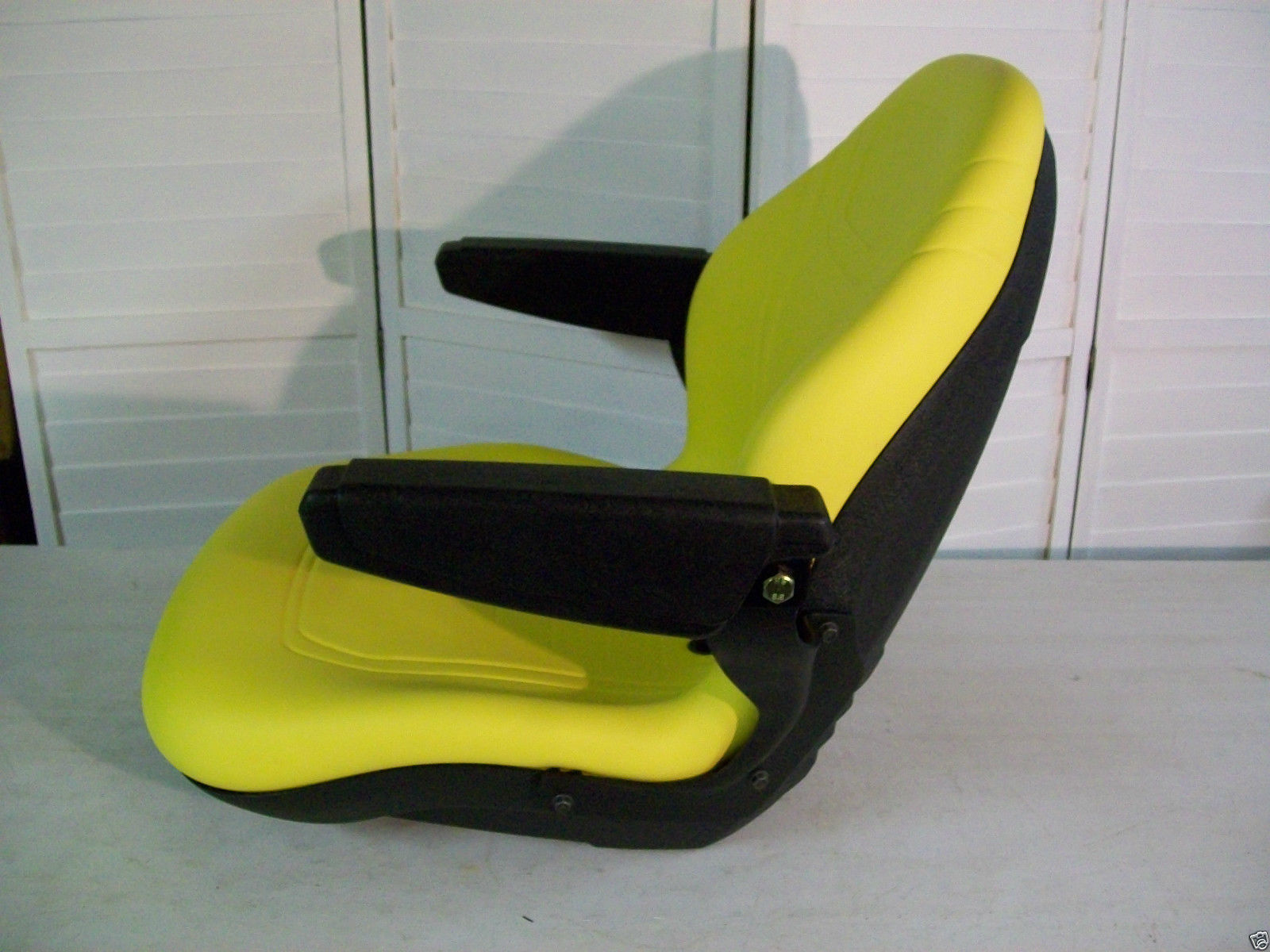 Yellow Seat Fits John Deere X534 X540 X584 X590 X750 X754 X758 Mk
