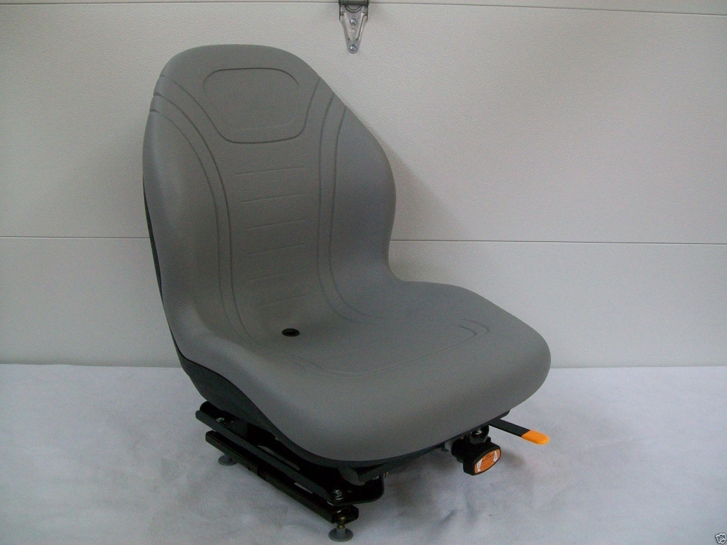 GRAY SUSPENSION SEAT, HUSTLER, EXMARK, TORO, BOBCAT, BUNTON, DIXIE