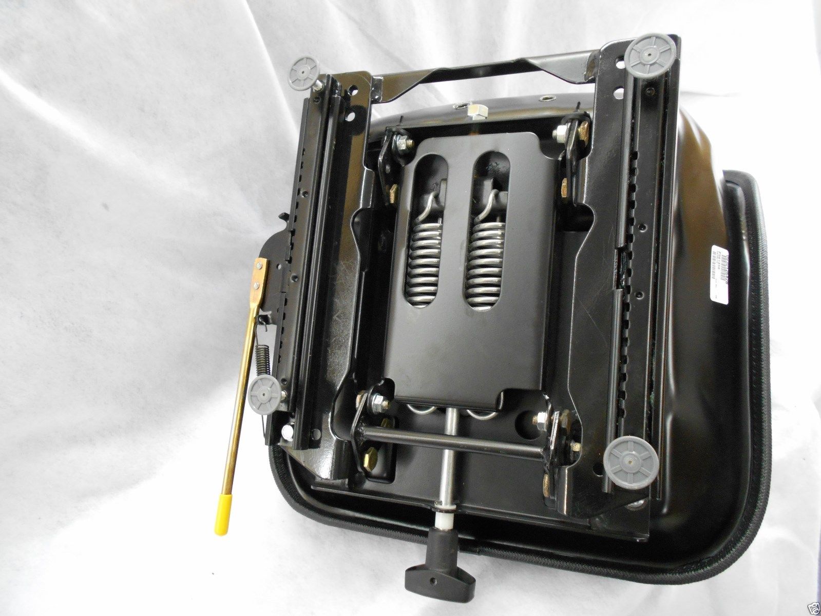 HIGH BACK SUSPENSION SEAT BOBCAT T140, T180, T190, T200, T250, T300 SKID STEER KV Seat Warehouse