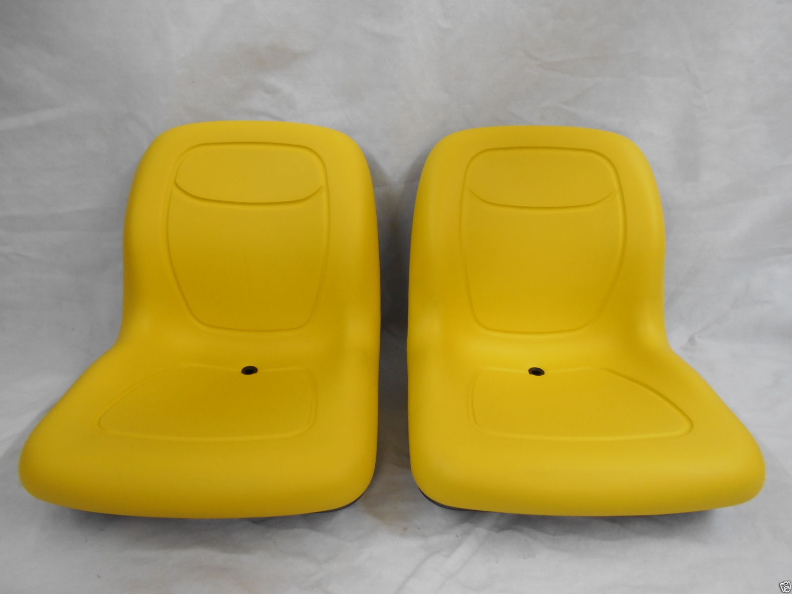 Two Yellow Pivot Style Seats John Deere Cs Cx Gators 39999 Serial Number Ob