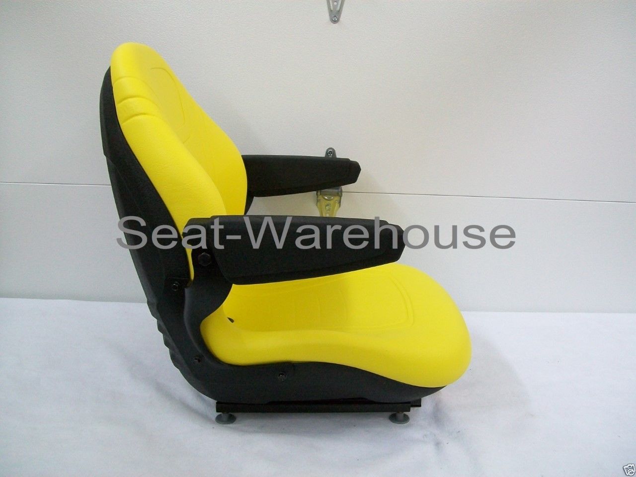 Yellow Seat Fits John Deere F620 F680 F687 717a 727a 737 757 M653 Ls